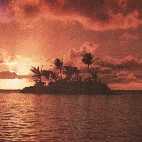 Grand Marnier Liqueur Desert Island 1980s Vintage Print Ad 9 inch Tall - Picture 2 of 4